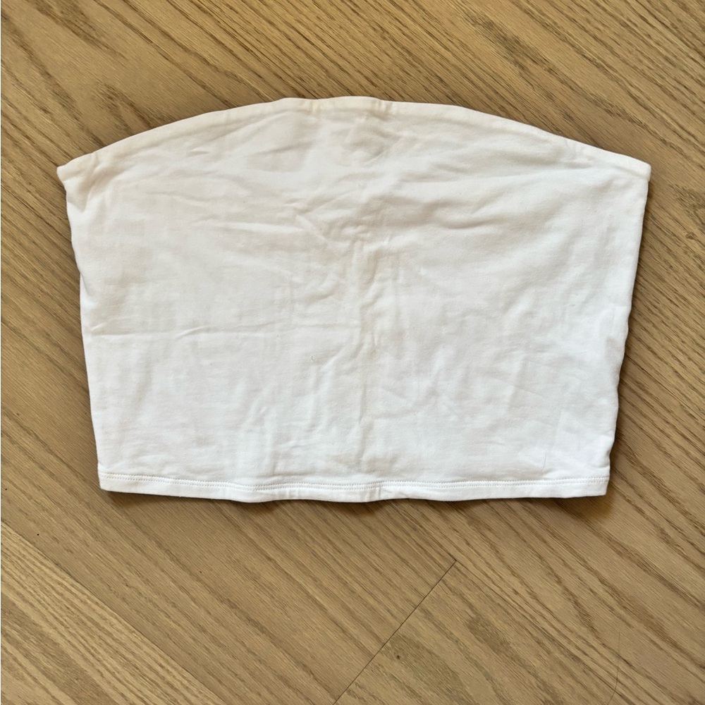 🌴3/$15🌴Garage Classic White Tube Top - Sz L